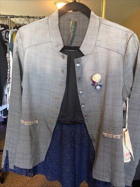 Gray Plaid Collarless Women's Blazer with Embellished Pockets